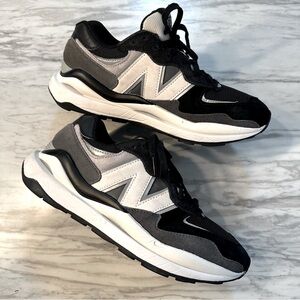 New Balance 5740 Shoes